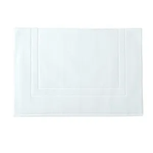 Ess-cadre White Bath Mat by Alexandre Turpault