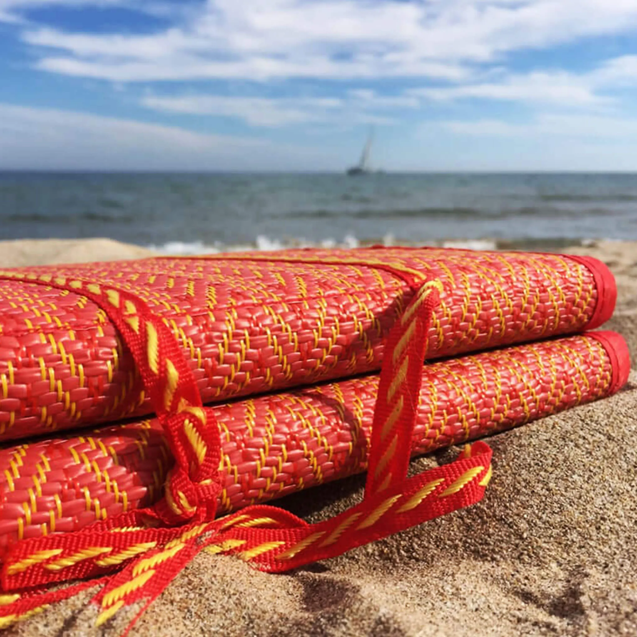 Fold up Beach Mat Orange