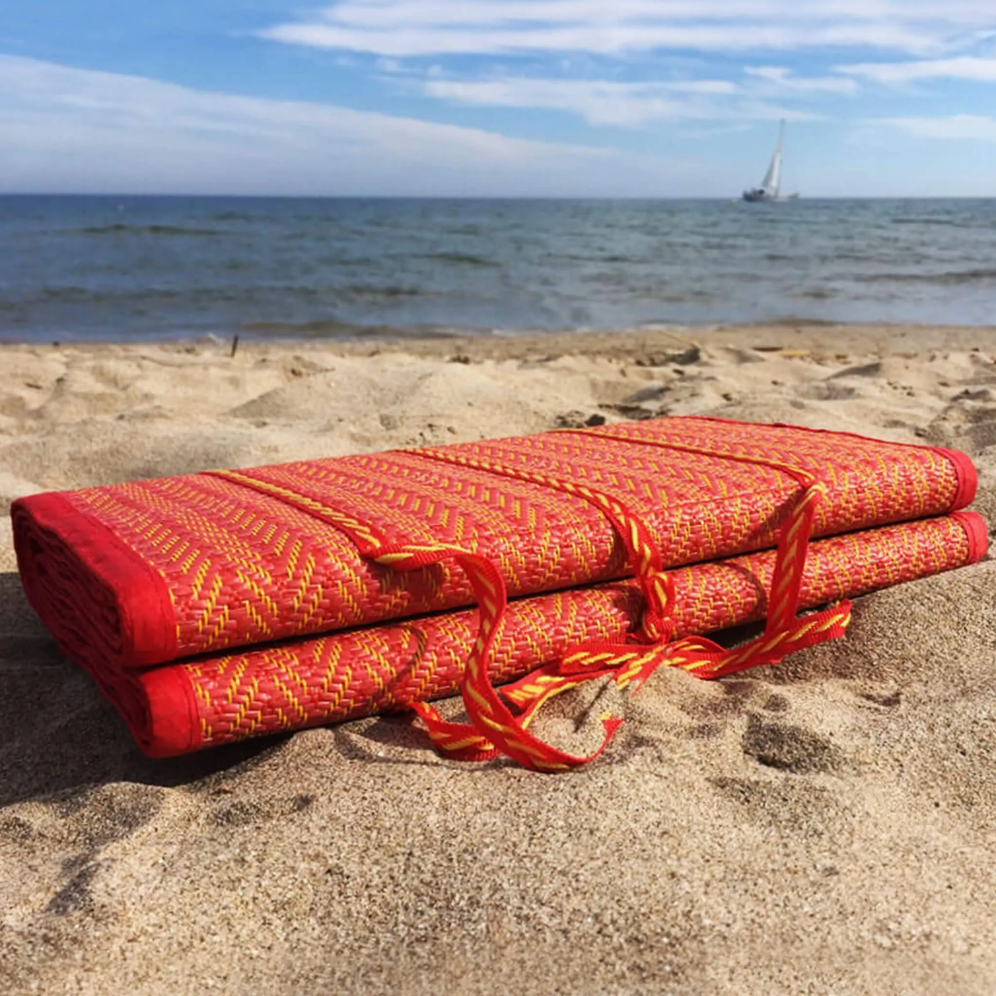 Fold up Beach Mat Orange